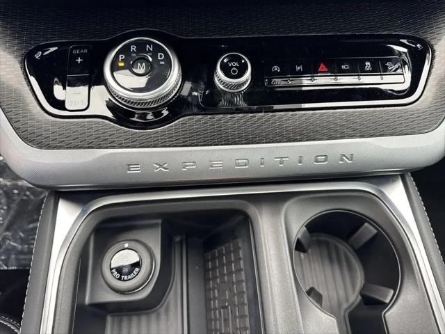 2025 Ford Expedition Platinum MAX
