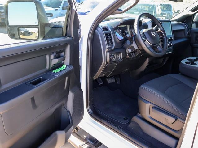 2026 Ram 2500 Black Express Crew Cab 4x4 6'4" Box
