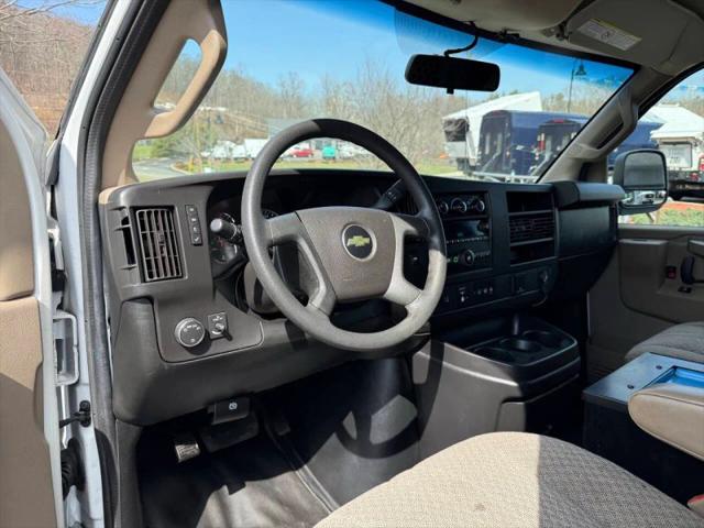 2019 Chevrolet Express Work Van