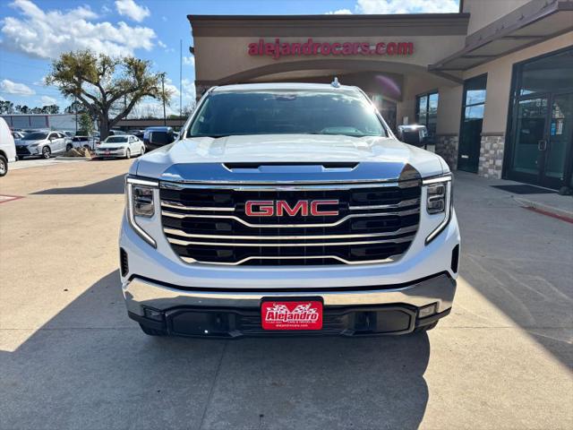 2025 GMC Sierra 1500 2WD Crew Cab Short Box SLT