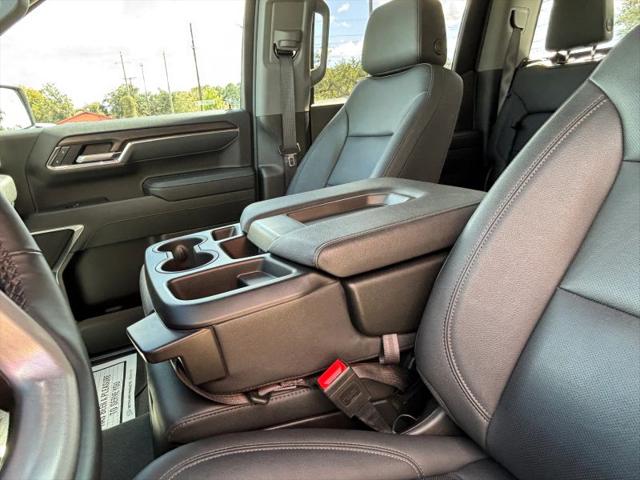 2025 GMC Sierra 1500 2WD Crew Cab Short Box SLT