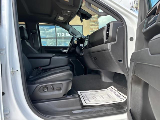 2025 GMC Sierra 1500 2WD Crew Cab Short Box SLT