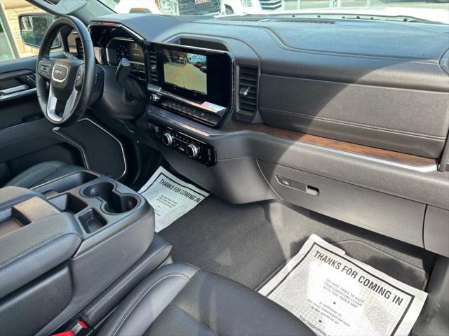 2025 GMC Sierra 1500 2WD Crew Cab Short Box SLT
