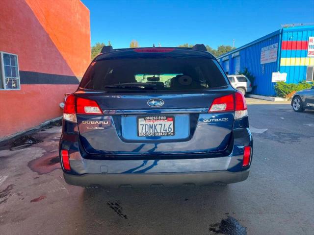 2011 Subaru Outback 2.5i Limited