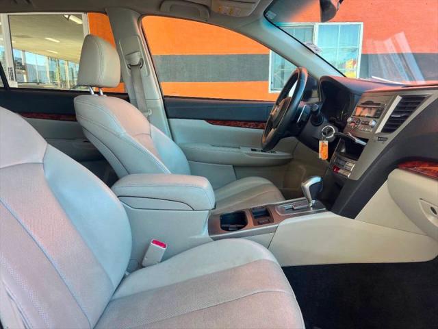 2011 Subaru Outback 2.5i Limited