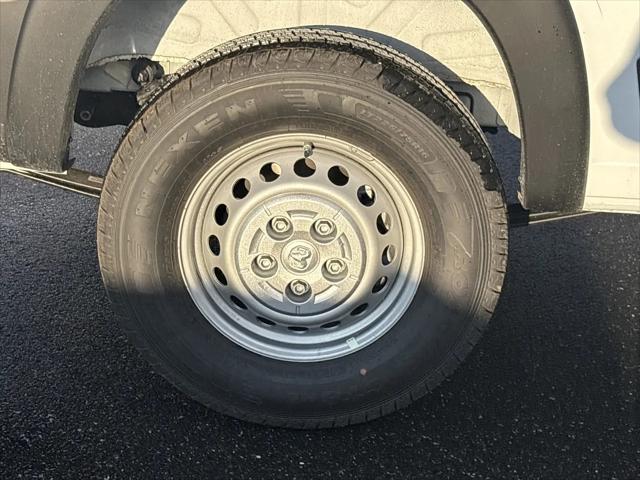 2026 Ram ProMaster Cargo Van Tradesman Low Roof 136" WB w/Pass Seat