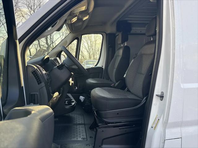 2026 Ram ProMaster Cargo Van Tradesman Low Roof 136" WB w/Pass Seat