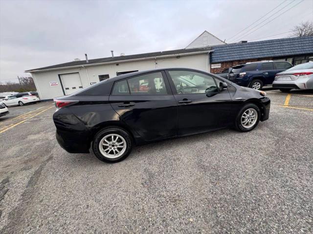2016 Toyota Prius Two