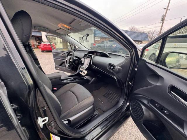 2016 Toyota Prius Two