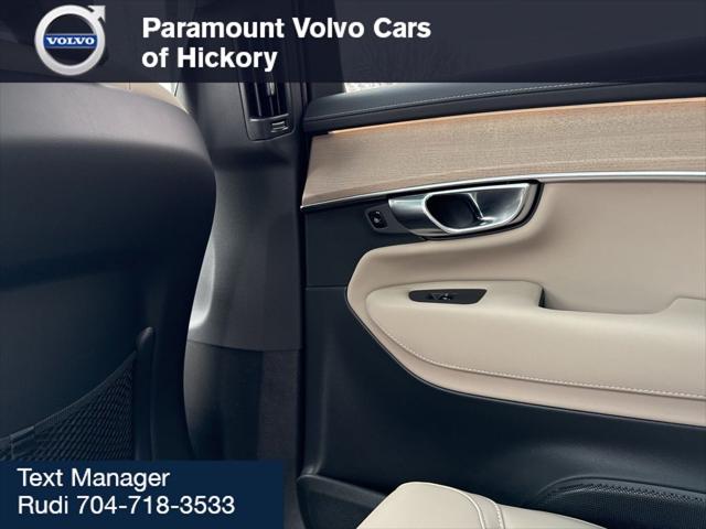 2026 Volvo XC90 Plus, B6 AWD Gas (mild hybrid), Gasoline, Bright, 6 Seats