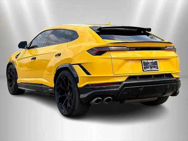 2023 Lamborghini Urus Performante