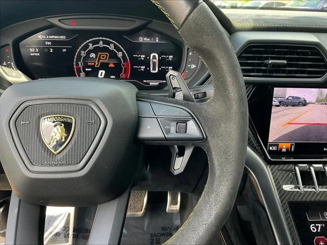 2023 Lamborghini Urus Performante