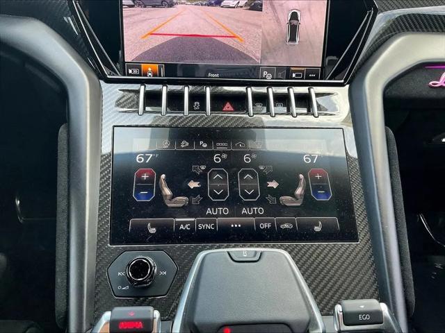 2023 Lamborghini Urus Performante