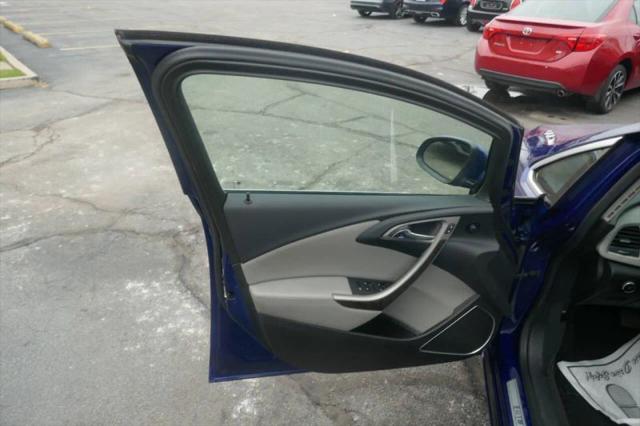 2013 Buick Verano Base