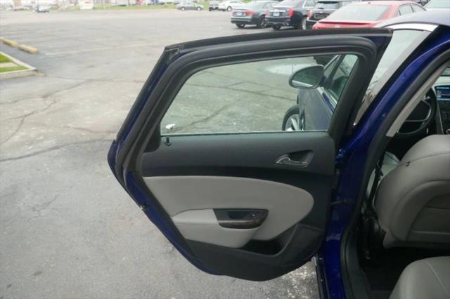 2013 Buick Verano Base