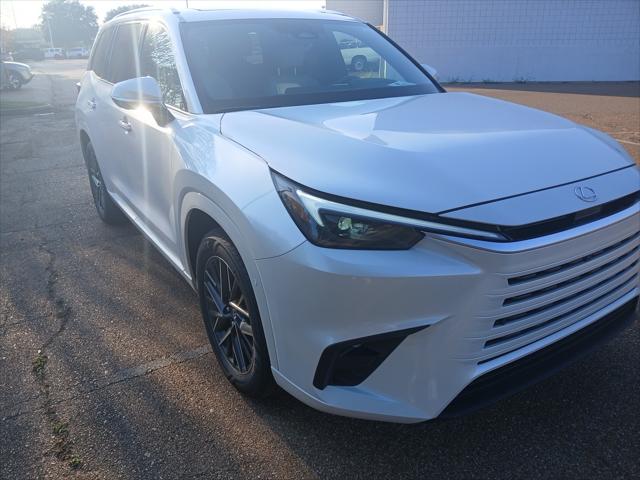 2025 Lexus TX Premium's photo