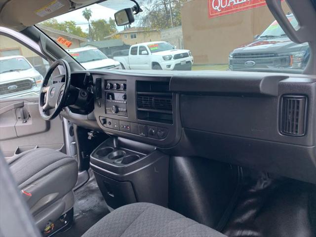 2019 GMC Savana 3500 Work Van