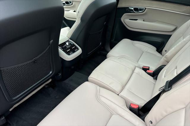 2026 Volvo XC90 Ultra Dark Theme, B6 AWD Gas (mild hybrid), Gasoline, 7 Seats