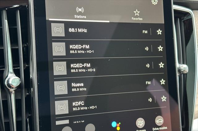 2026 Volvo XC90 Ultra Dark Theme, B6 AWD Gas (mild hybrid), Gasoline, 7 Seats