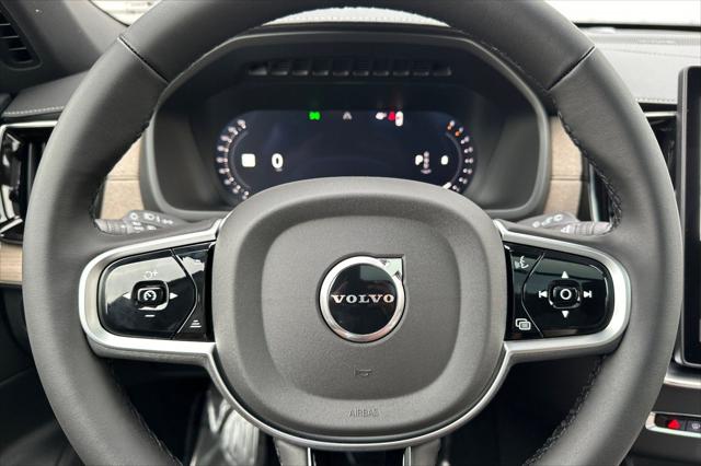 2026 Volvo XC90 Ultra Dark Theme, B6 AWD Gas (mild hybrid), Gasoline, 7 Seats