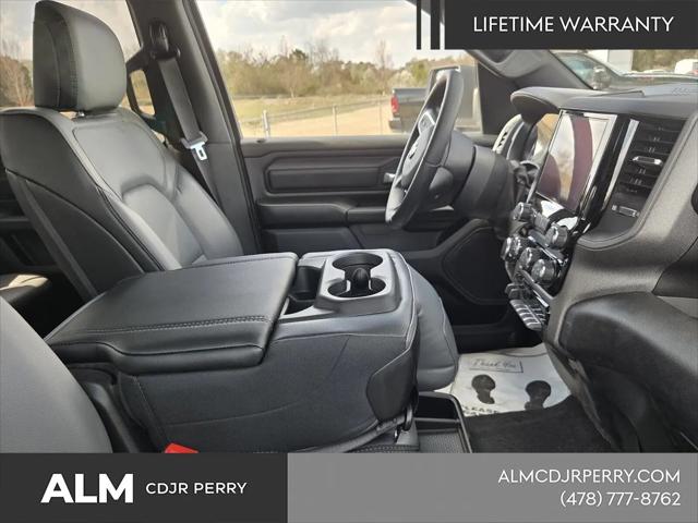 2026 Ram 1500 Tradesman Crew Cab 4x4 5'7" Box