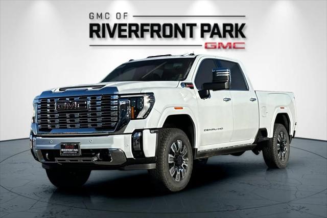 2026 GMC Sierra 2500HD Crew Cab, Standard Bed, Denali, 4WD