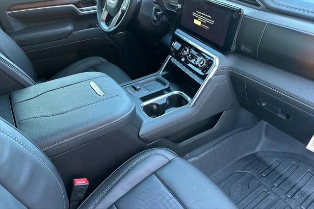 2026 GMC Sierra 2500HD Crew Cab, Standard Bed, Denali, 4WD
