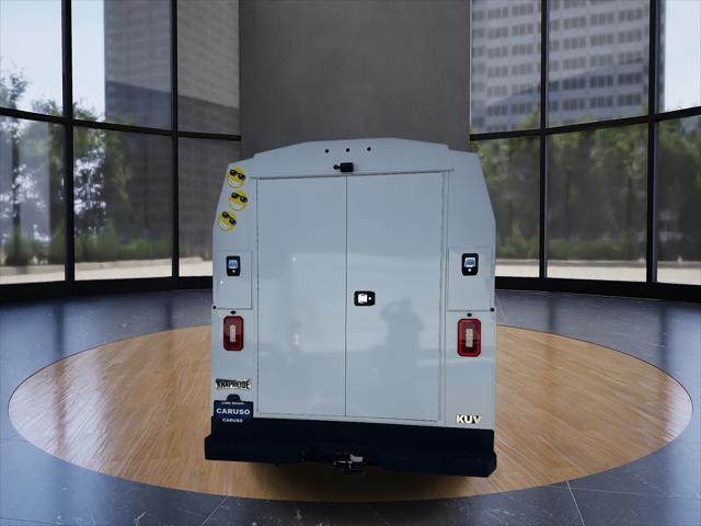 2023 Ford Transit Cutaway Base