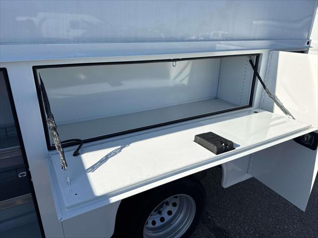 2023 Ford Transit Cutaway Base
