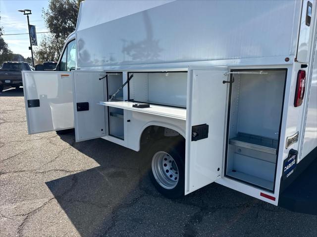 2023 Ford Transit Cutaway Base