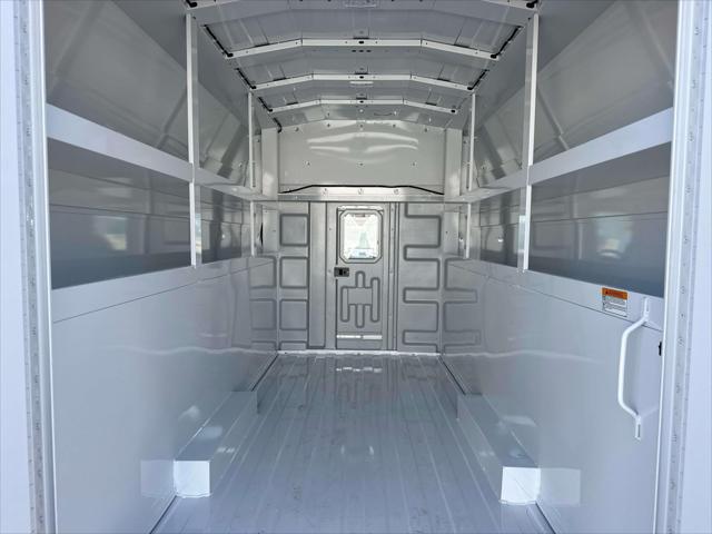 2023 Ford Transit Cutaway Base