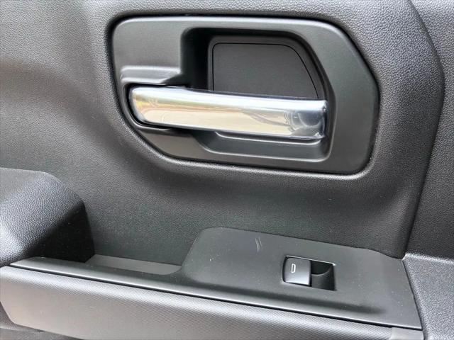 2026 Chevrolet Silverado 1500 4WD Crew Cab Short Bed Custom Trail Boss