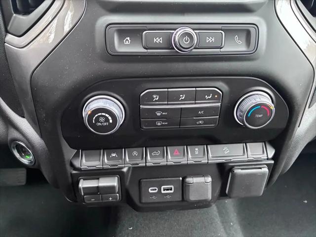 2026 Chevrolet Silverado 1500 4WD Crew Cab Short Bed Custom Trail Boss