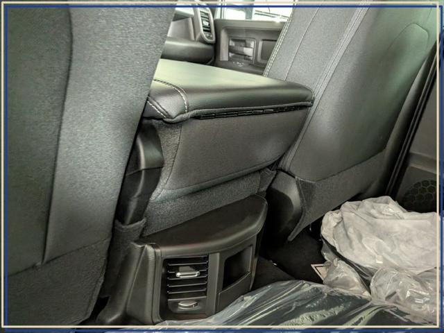 2026 Ram 2500 Black Express Crew Cab 4x4 8 Box