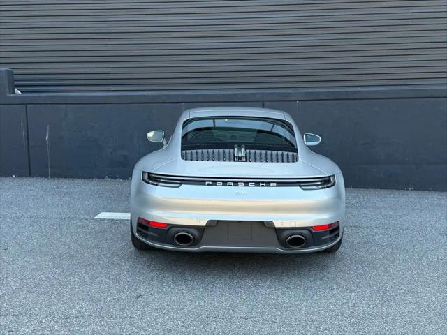 2024 Porsche 911 Carrera