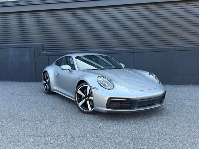 2024 Porsche 911 Carrera