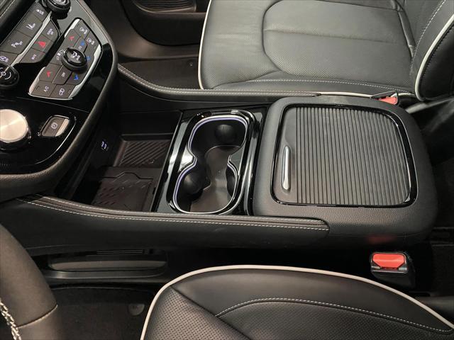2026 Chrysler Pacifica Limited AWD