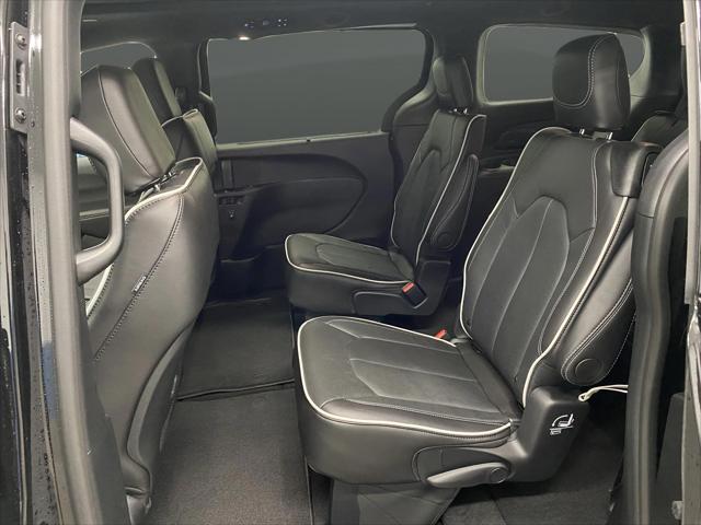 2026 Chrysler Pacifica Limited AWD