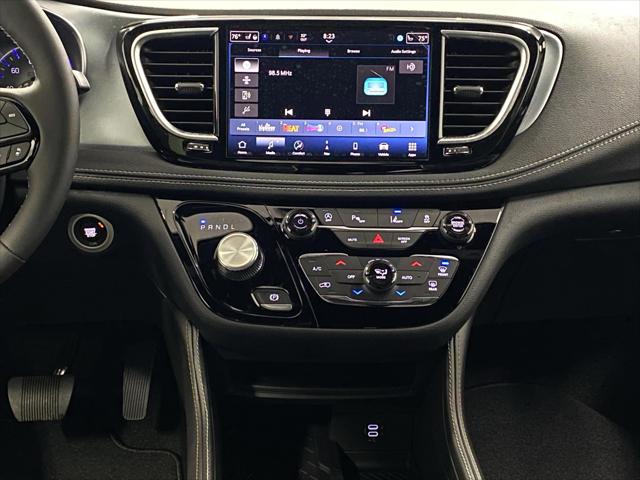 2026 Chrysler Pacifica Limited AWD
