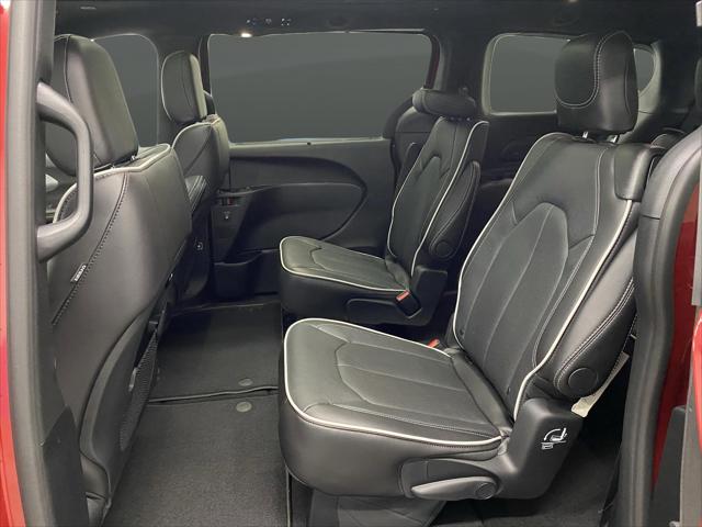2026 Chrysler Pacifica Limited AWD