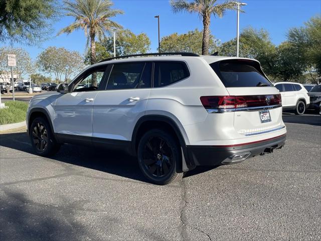 2026 Volkswagen Atlas SE with Technology