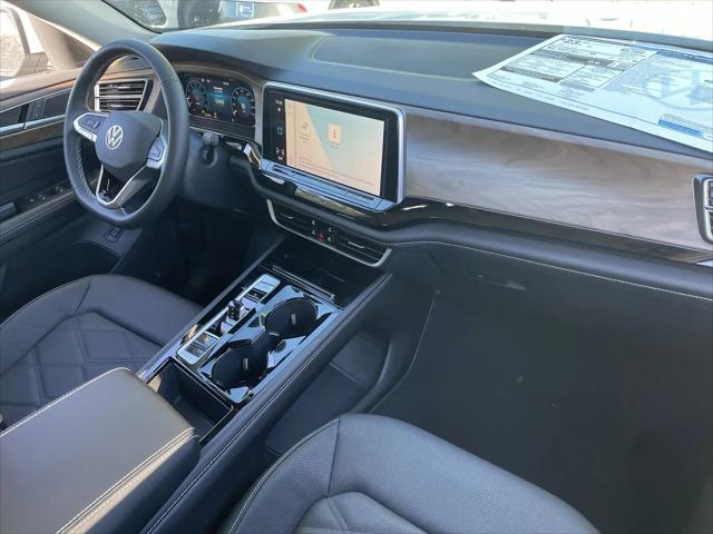 2026 Volkswagen Atlas SE with Technology