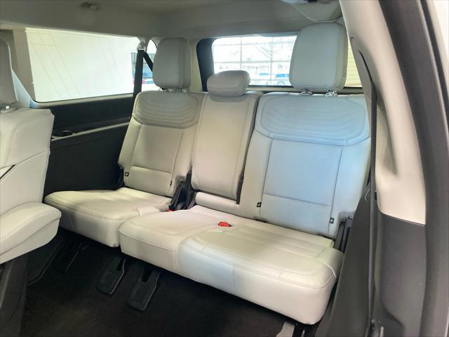 2025 Ford Expedition Platinum MAX