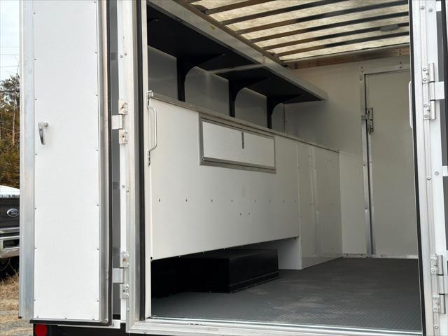 2026 Ford E-450 Cutaway Base