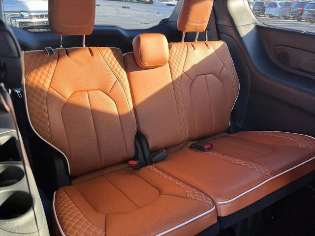 2026 Chrysler Pacifica Pinnacle