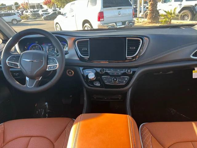 2026 Chrysler Pacifica Pinnacle