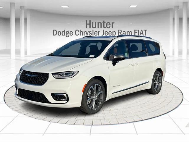 2026 Chrysler Pacifica Pinnacle for sale in Lancaster, CA