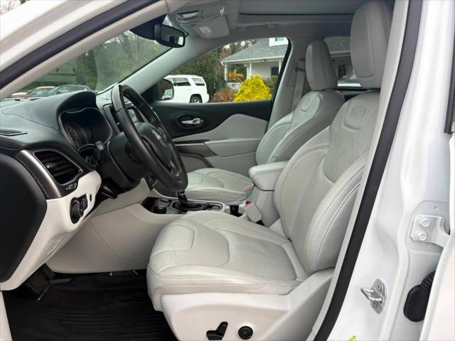 2019 Jeep Cherokee Overland 4x4
