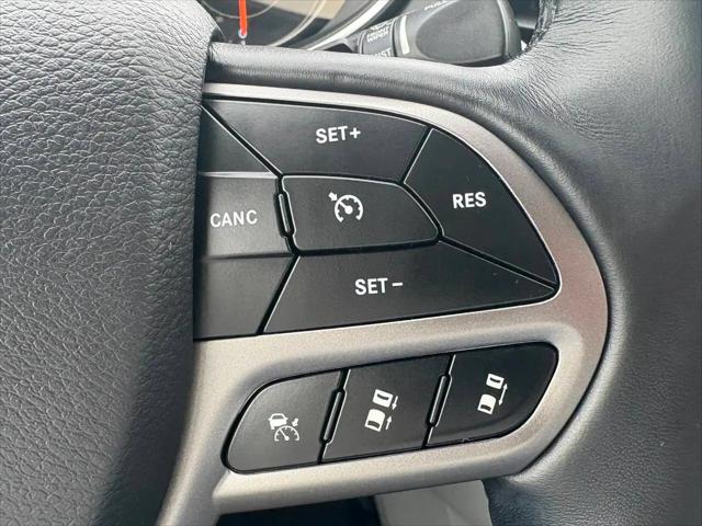 2019 Jeep Cherokee Overland 4x4