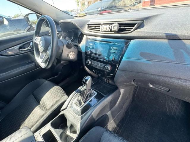 2017 Nissan Rogue S